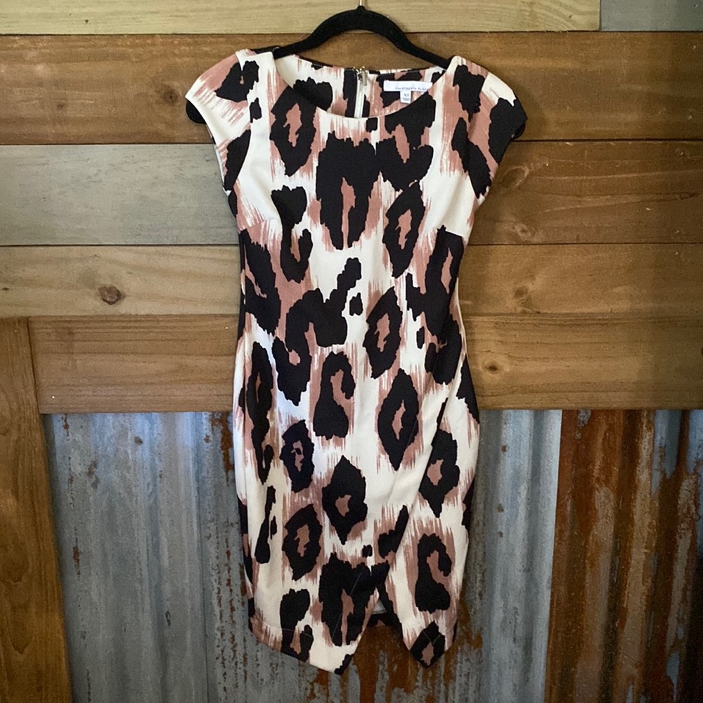Leopard dress size xs